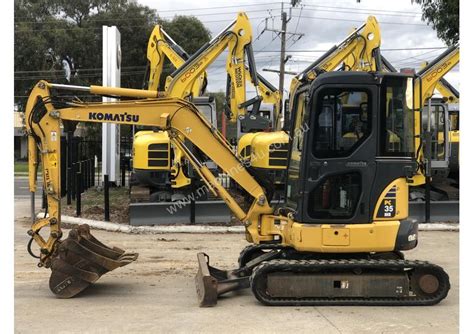 komatsu 3.5t excavator